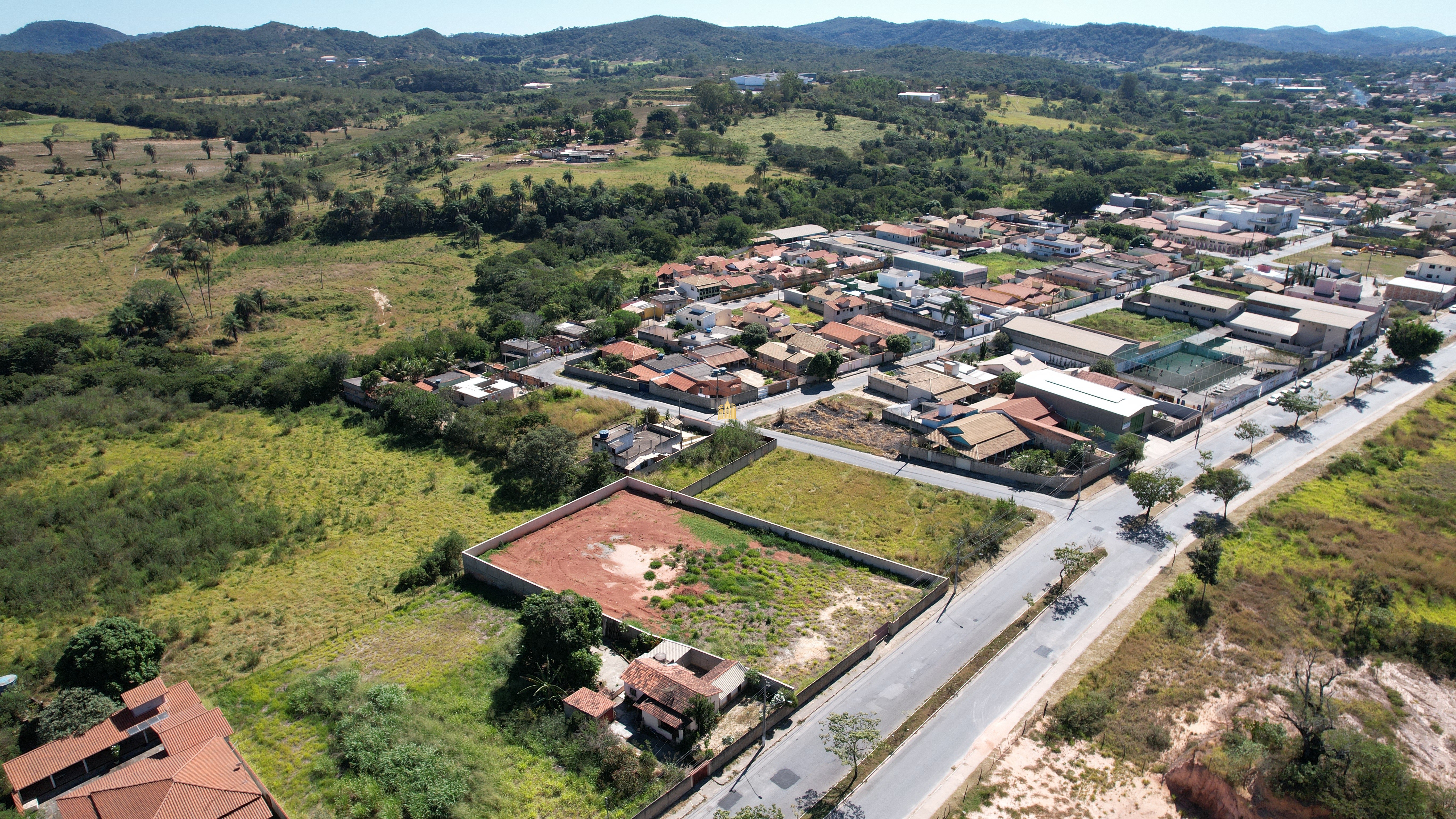 Terreno à venda, 2000m² - Foto 5