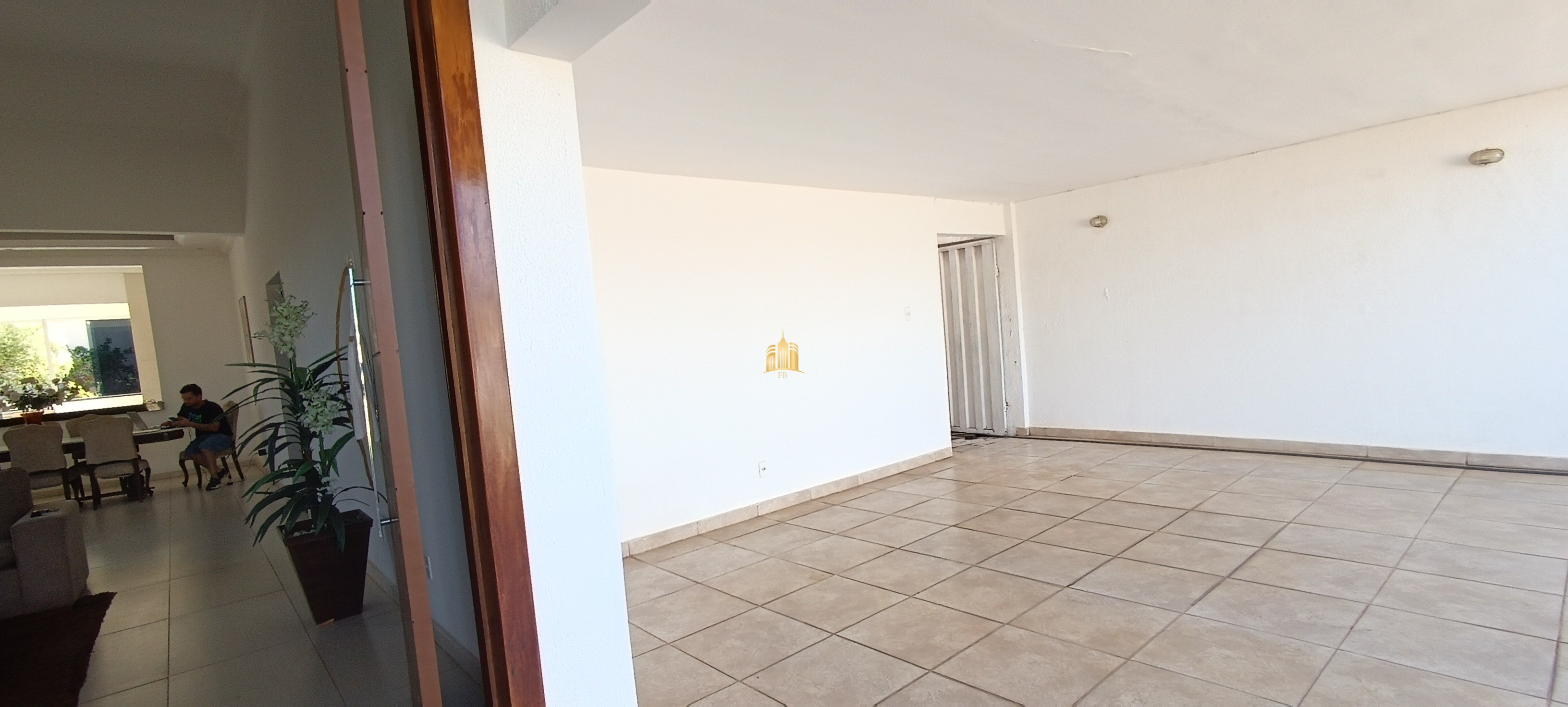 Casa à venda com 3 quartos, 700m² - Foto 8