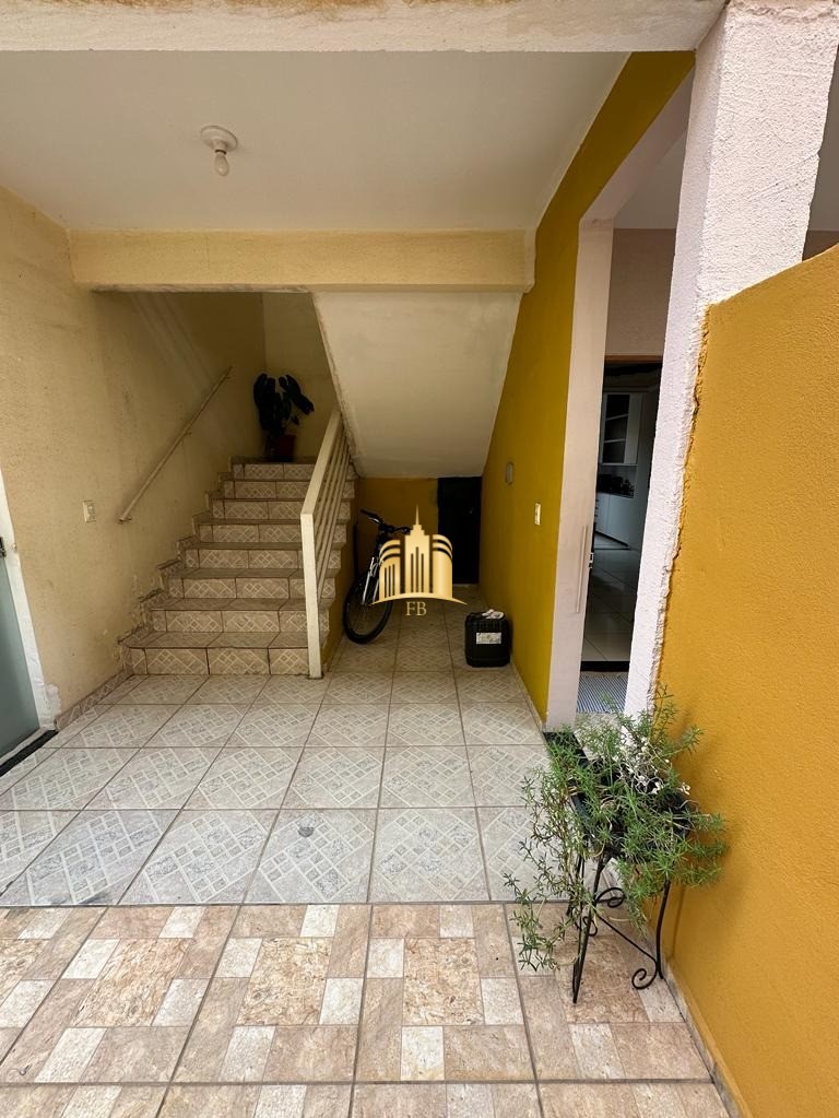 Apartamento à venda com 2 quartos, 62m² - Foto 3