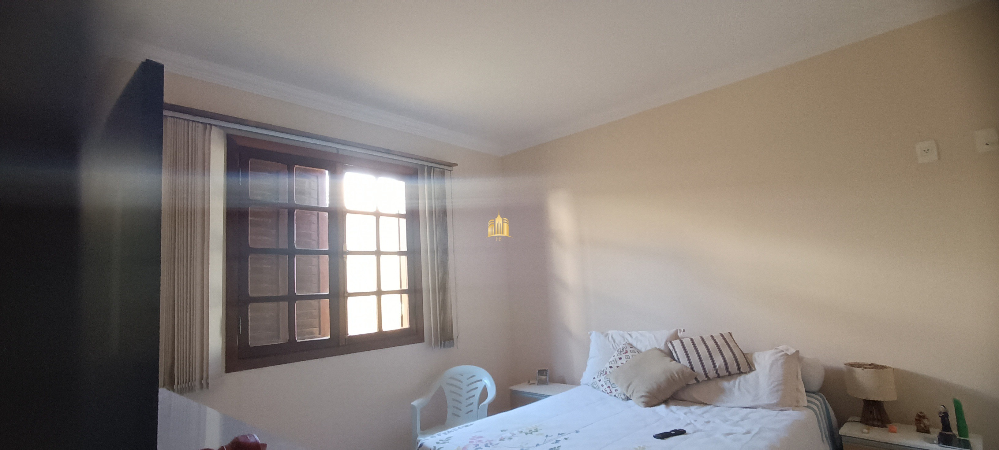 Casa à venda com 3 quartos, 360m² - Foto 12