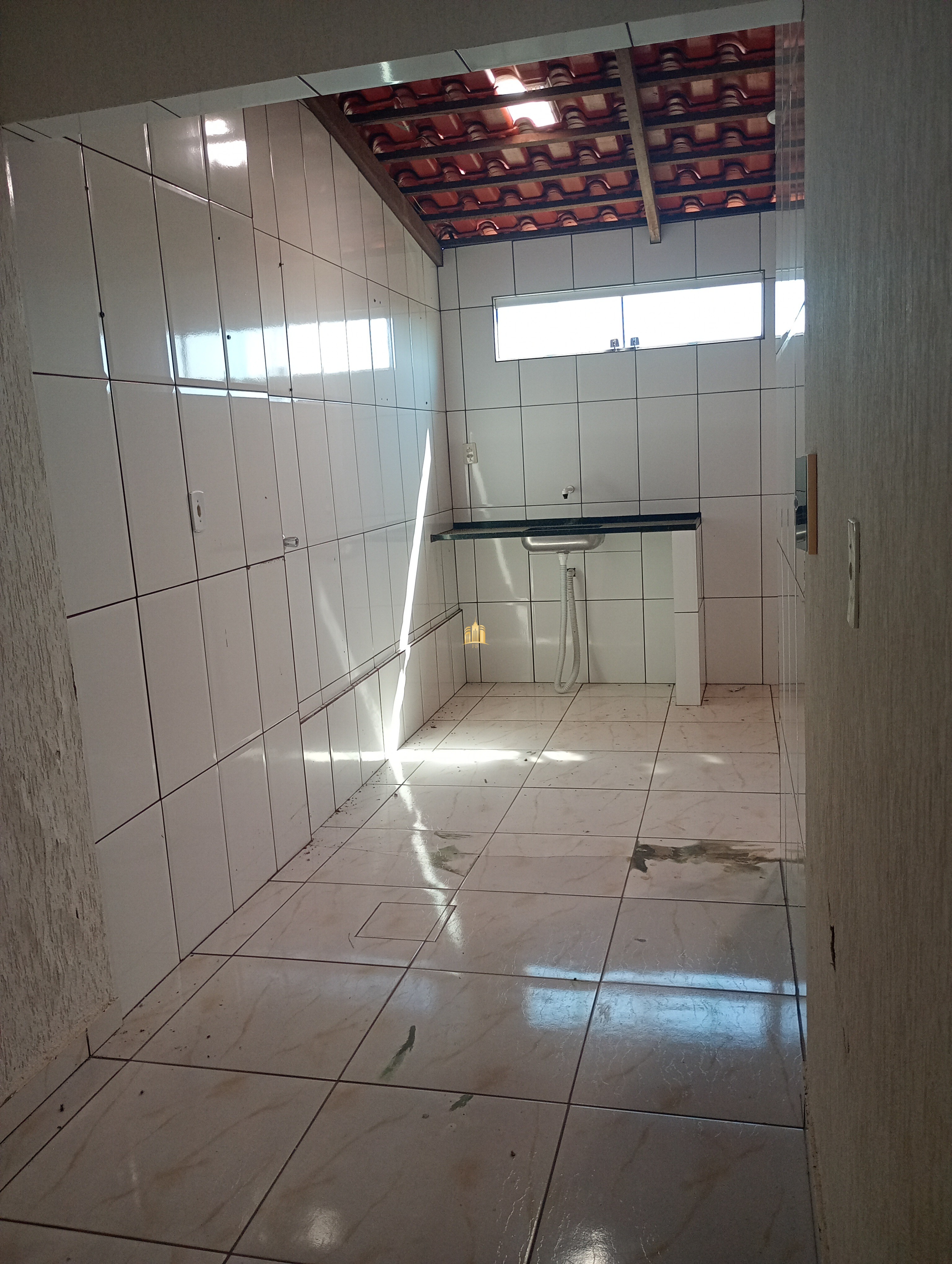 Casa à venda com 2 quartos, 120m² - Foto 13