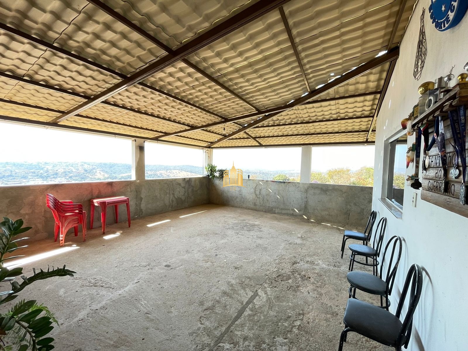 Casa à venda com 3 quartos, 370m² - Foto 5