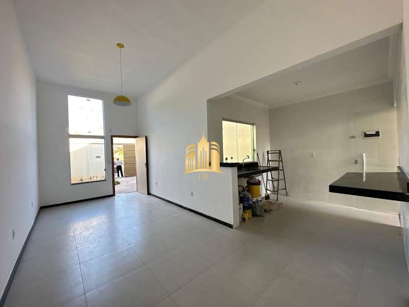 Casa à venda com 3 quartos, 180m² - Foto 3