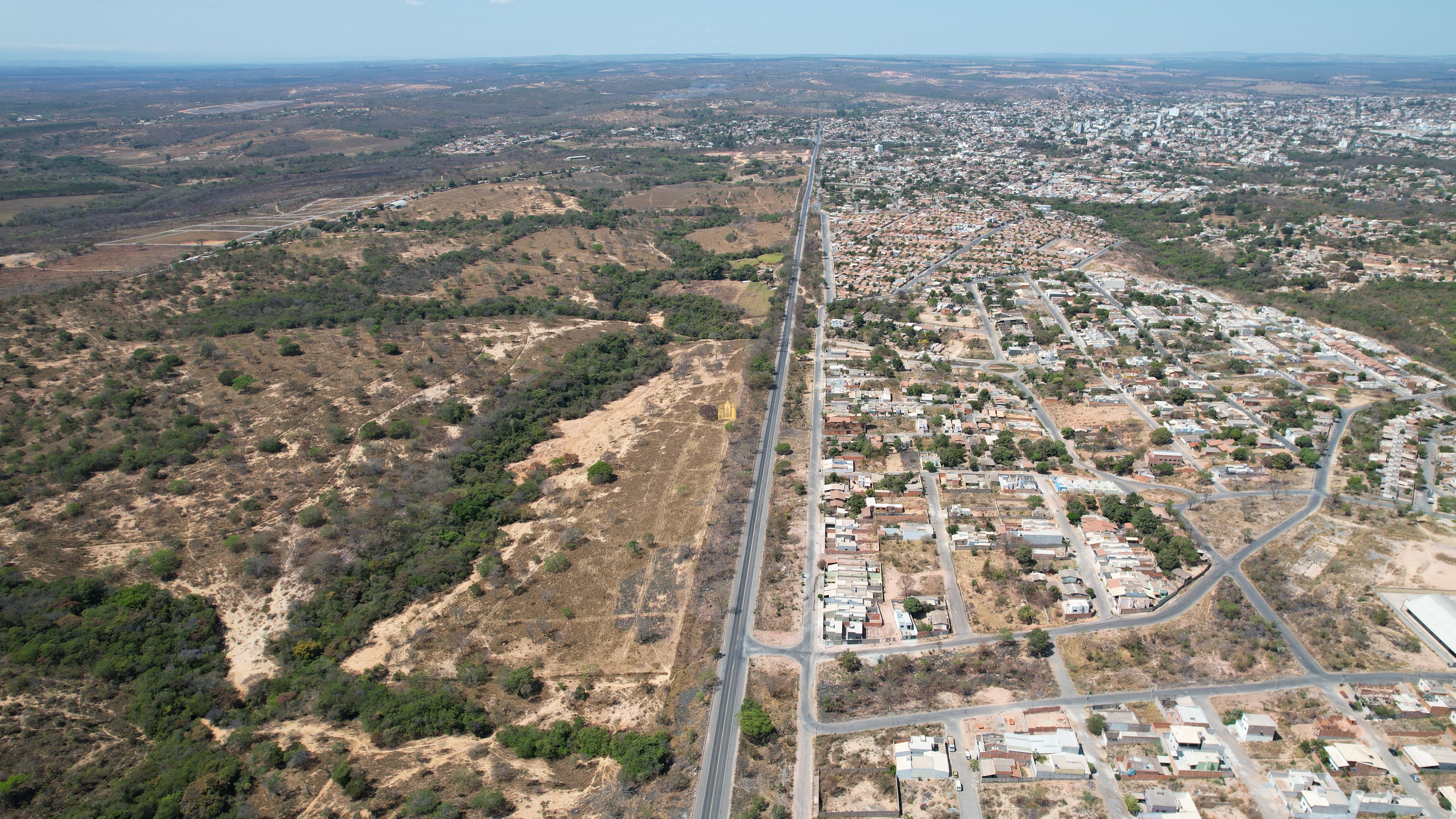 Fazenda à venda com 3 quartos, 2154800m² - Foto 15