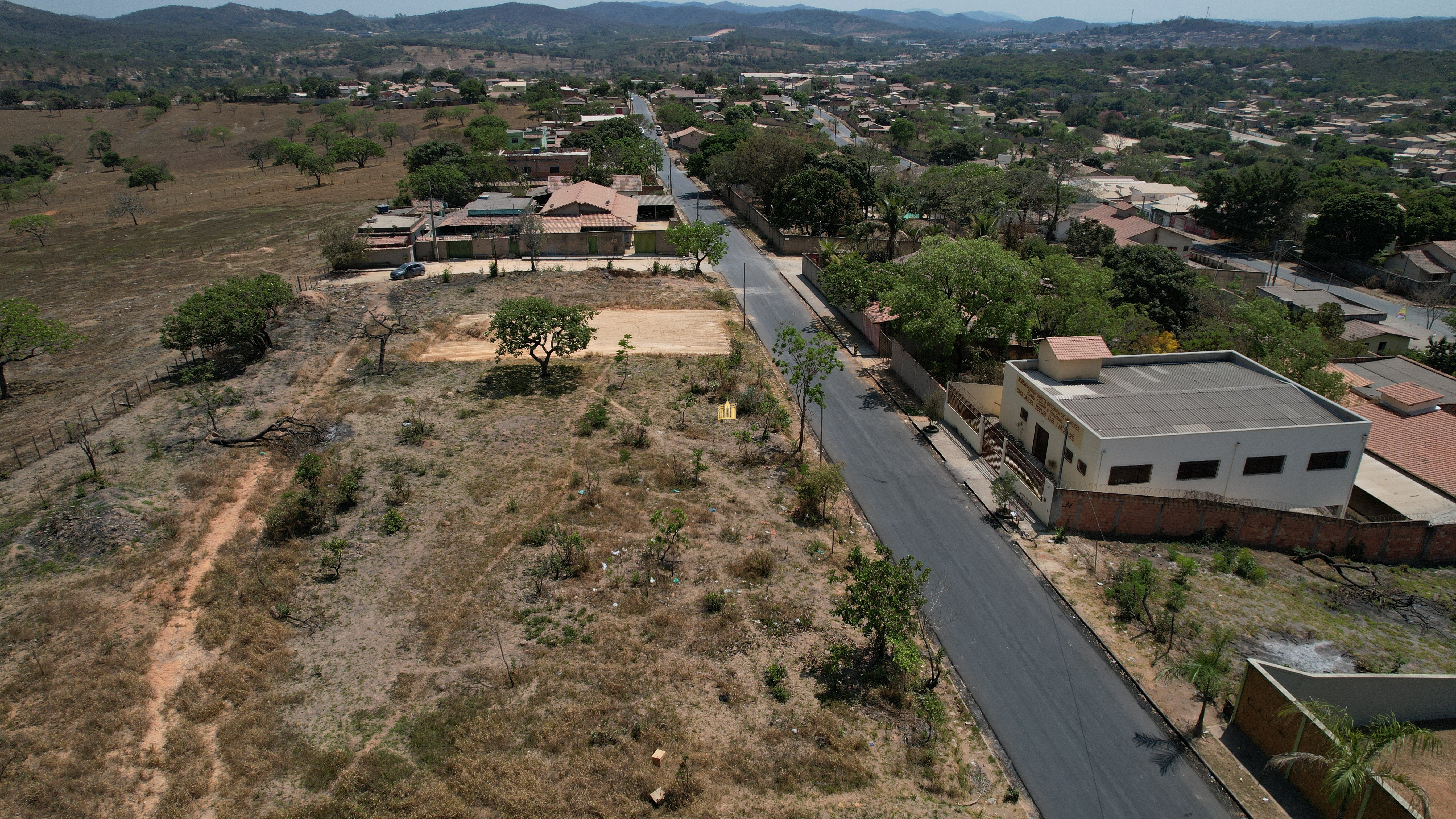 Terreno à venda, 601m² - Foto 9