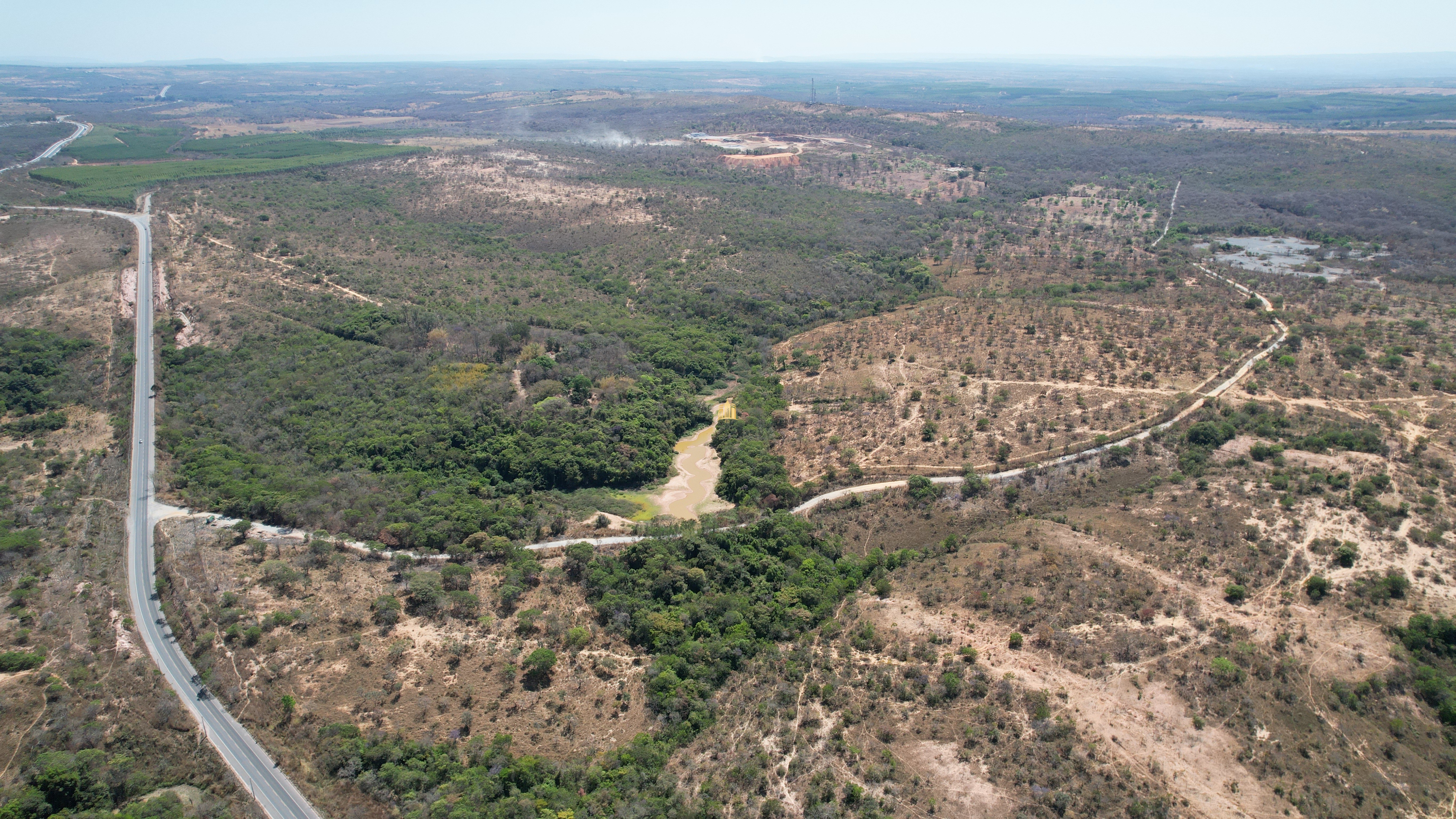 Fazenda à venda com 3 quartos, 2154800m² - Foto 12