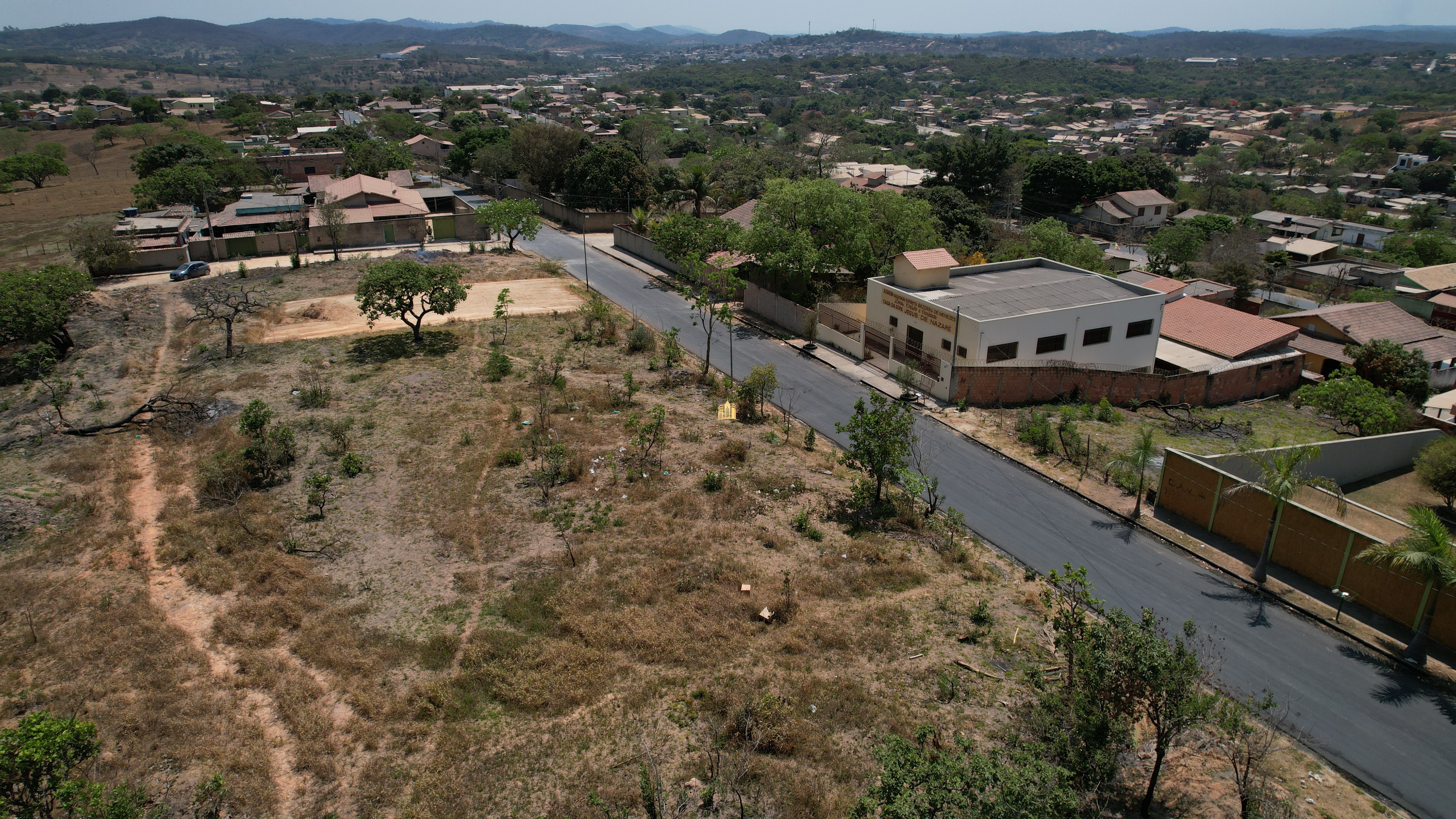 Terreno à venda, 601m² - Foto 4