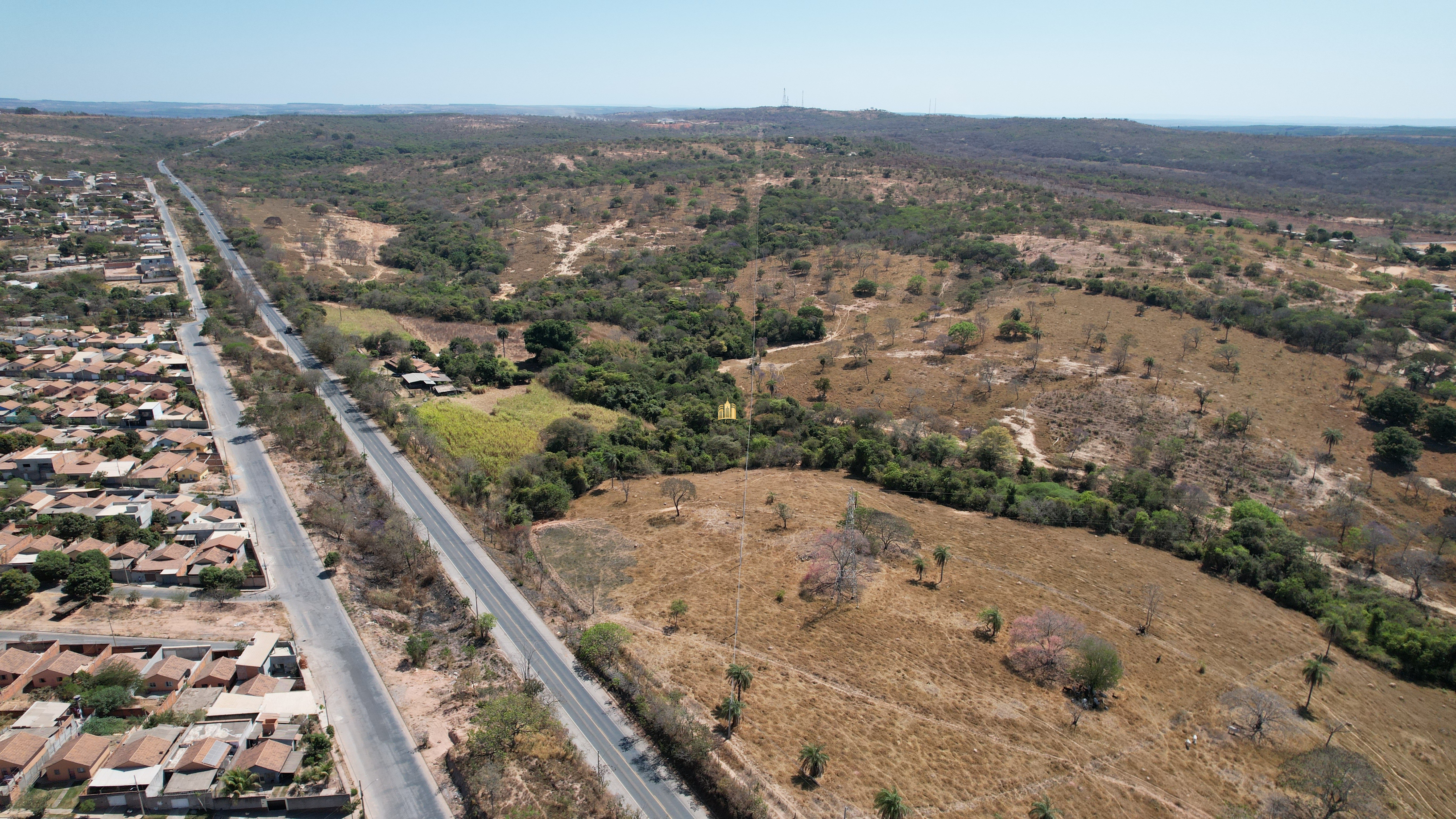 Fazenda à venda com 3 quartos, 2154800m² - Foto 35