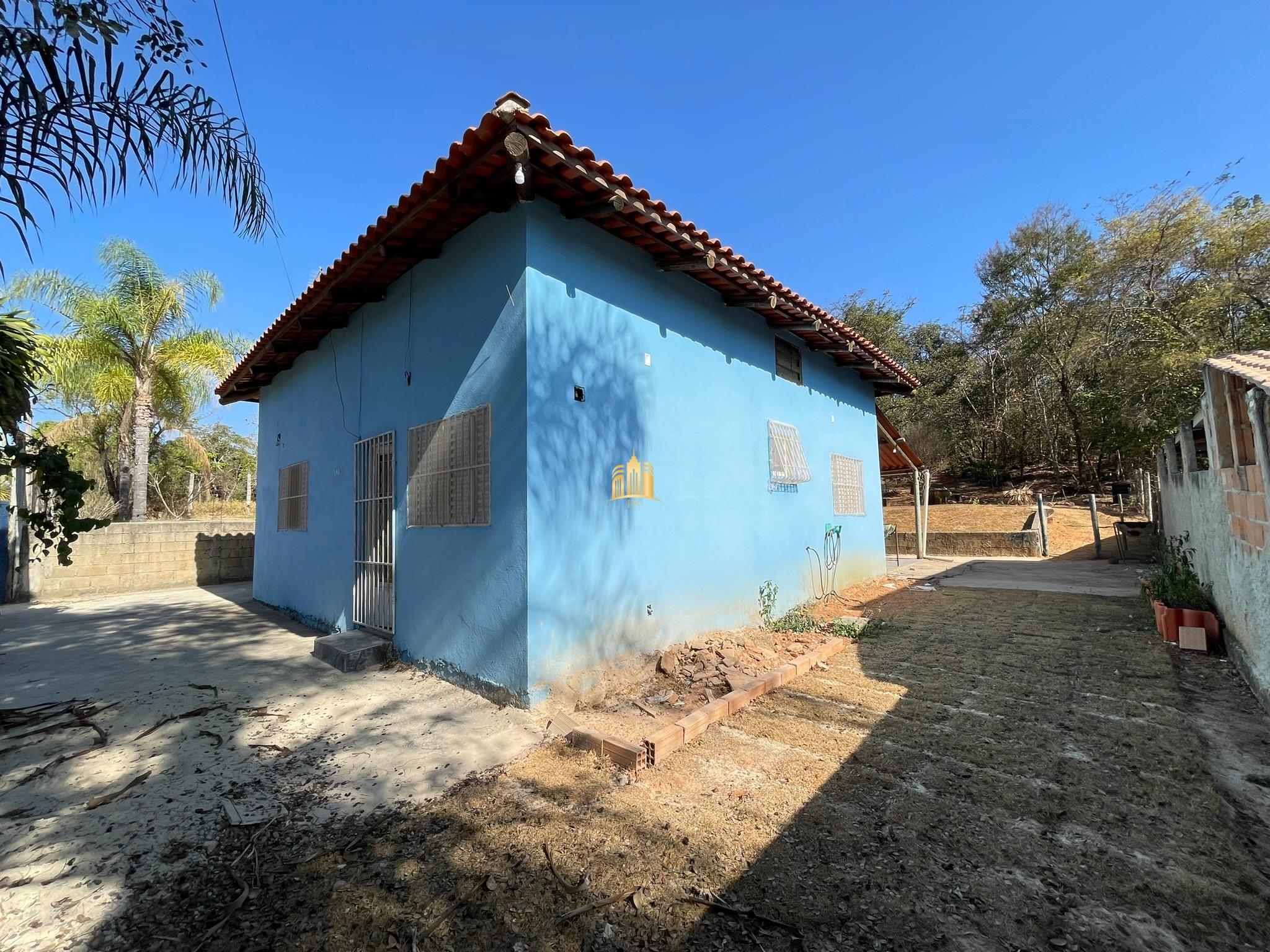 Casa à venda com 2 quartos, 900m² - Foto 5