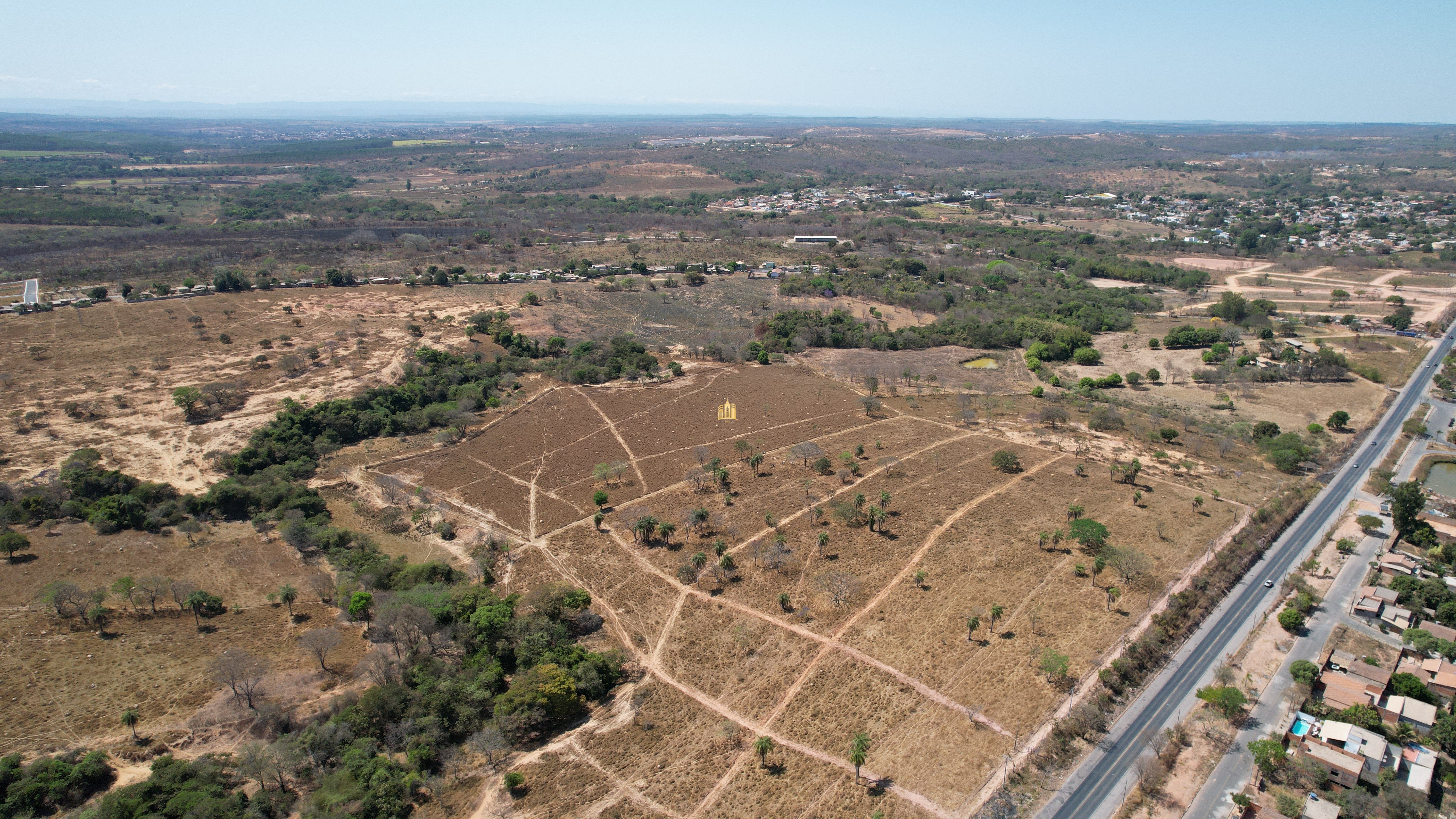 Fazenda à venda com 3 quartos, 2154800m² - Foto 31