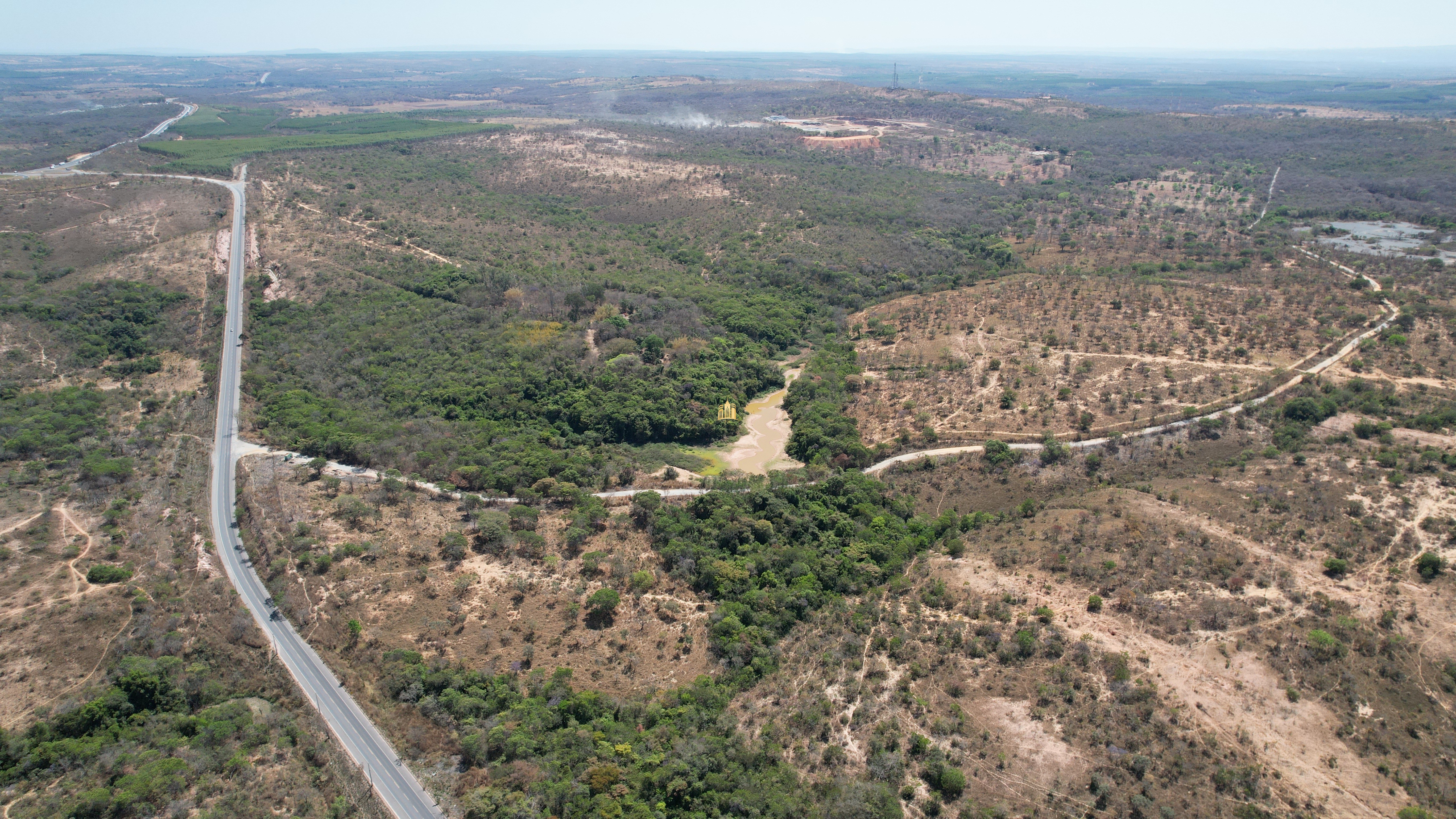 Fazenda à venda com 3 quartos, 2154800m² - Foto 11