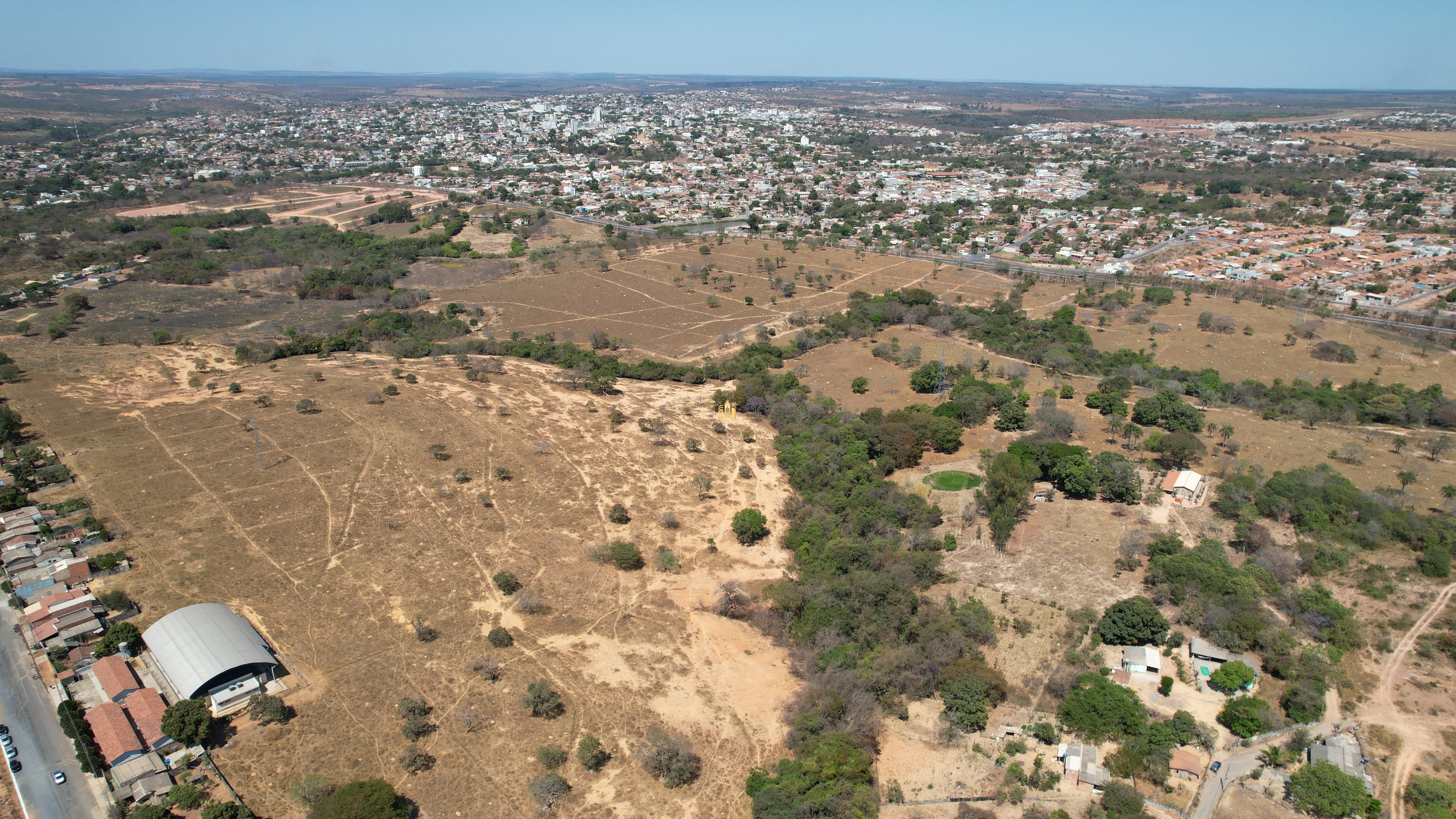 Fazenda à venda com 3 quartos, 2154800m² - Foto 41