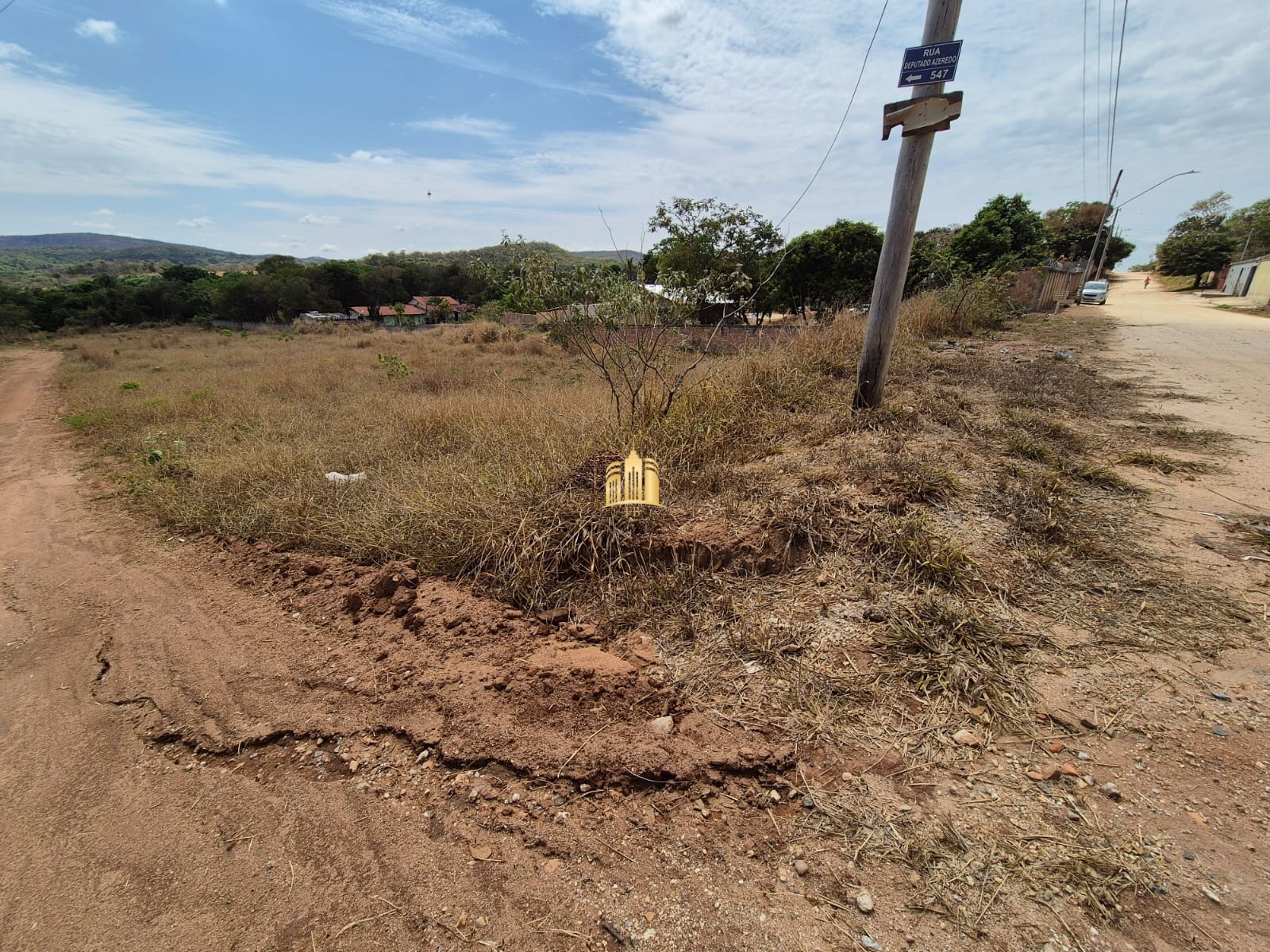 Terreno à venda, 2000m² - Foto 1