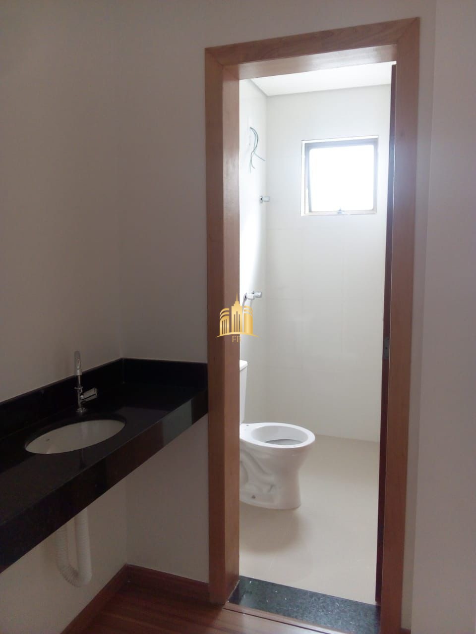 Apartamento à venda com 2 quartos, 70m² - Foto 6