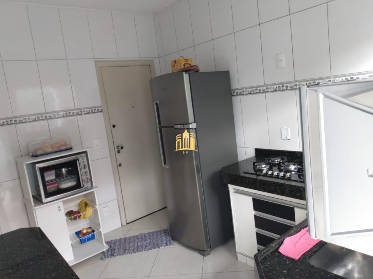 Apartamento à venda com 3 quartos, 120m² - Foto 4