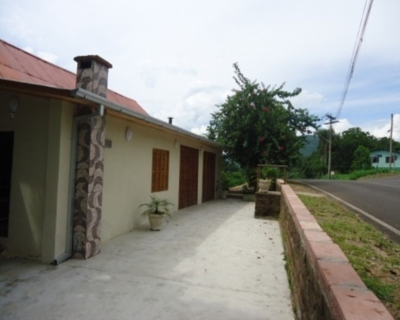 CASA RESIDENCIAL em Picada Café - RS, Centro