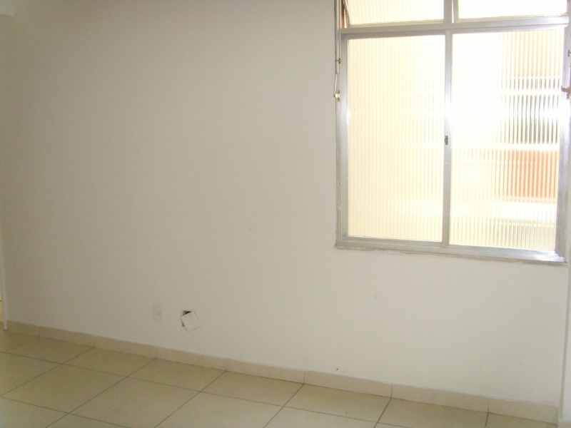 Apartamento para alugar com 3 quartos, 70m² - Foto 5