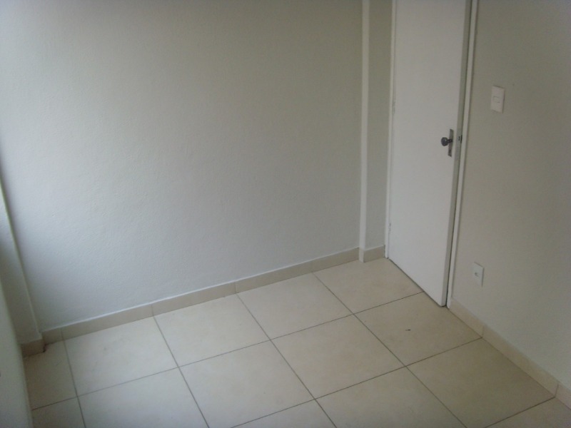 Apartamento para alugar com 3 quartos, 70m² - Foto 7