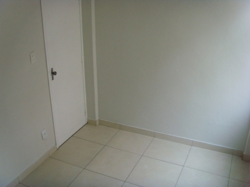 Apartamento para alugar com 3 quartos, 70m² - Foto 8