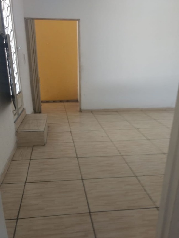 Casa à venda com 4 quartos, 125m² - Foto 5