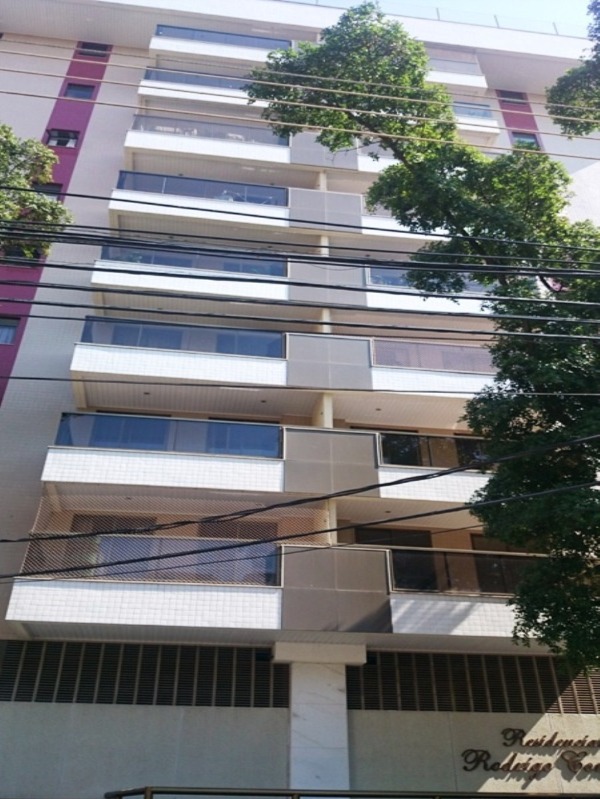 Apartamento à venda com 3 quartos, 86m² - Foto 1