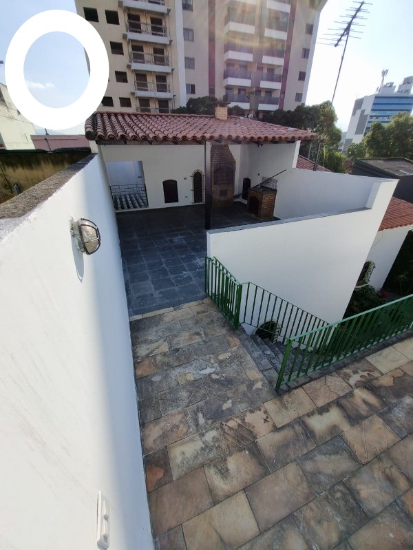 Casa à venda com 4 quartos, 360m² - Foto 22