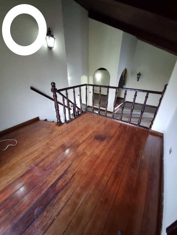 Casa à venda com 4 quartos, 360m² - Foto 8