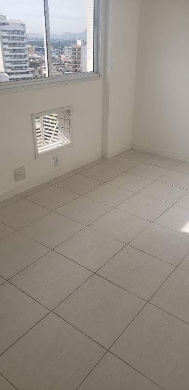 Apartamento à venda com 3 quartos, 85m² - Foto 9