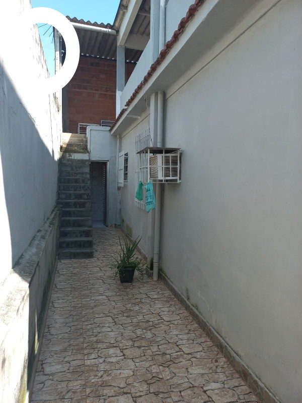 Casa à venda com 2 quartos, 300m² - Foto 5