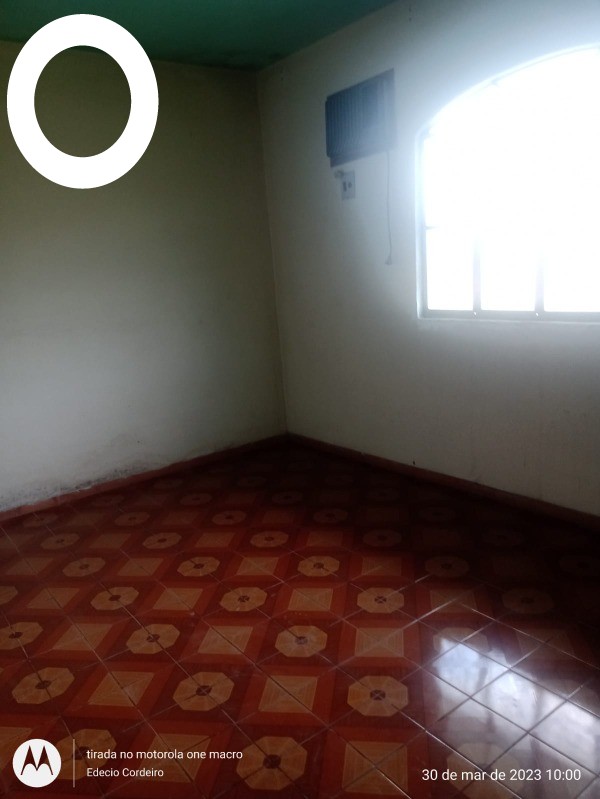 Casa à venda com 2 quartos, 250m² - Foto 11