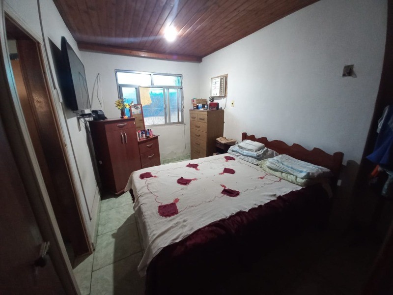 Casa à venda com 2 quartos, 400m² - Foto 5