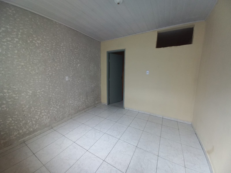 Casa para alugar com 1 quarto, 40m² - Foto 2