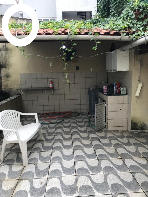 Casa à venda com 2 quartos, 319m² - Foto 14