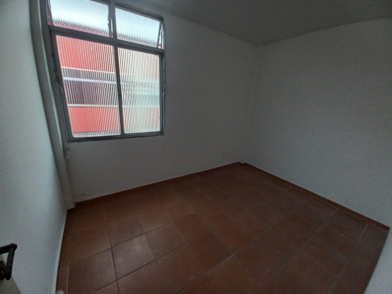 Apartamento à venda com 3 quartos, 59m² - Foto 2