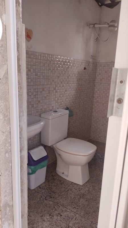 Casa à venda com 2 quartos, 360m² - Foto 18