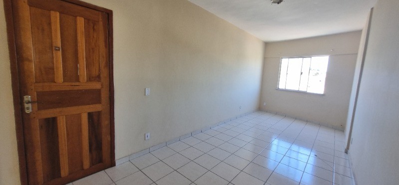 Apartamento à venda com 2 quartos, 68m² - Foto 5