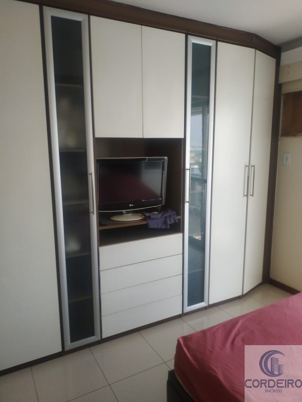 Apartamento à venda com 3 quartos, 130m² - Foto 13