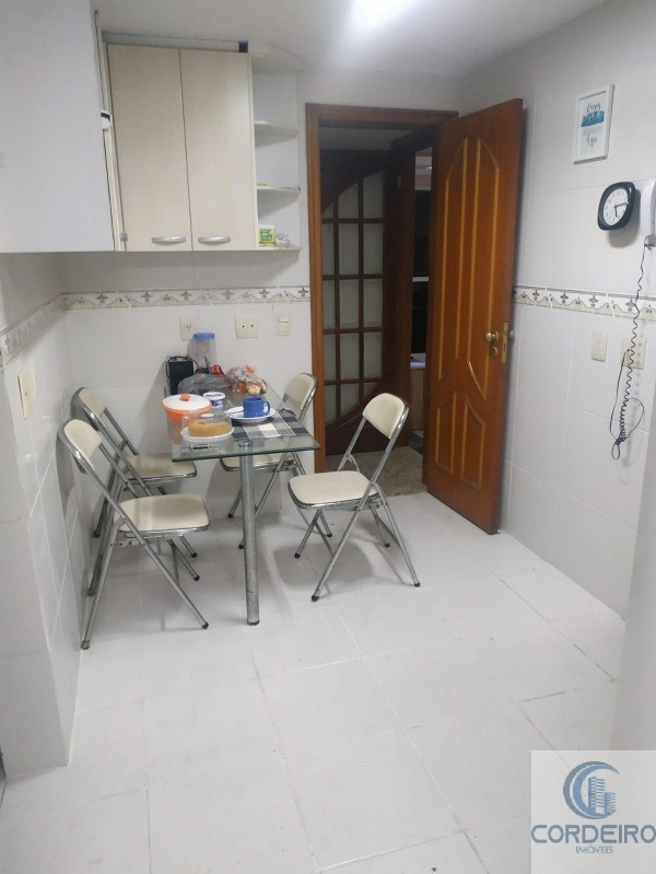 Apartamento à venda com 3 quartos, 130m² - Foto 20