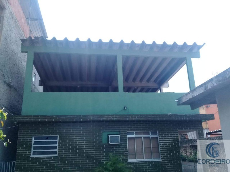 Casa à venda com 4 quartos, 400m² - Foto 2