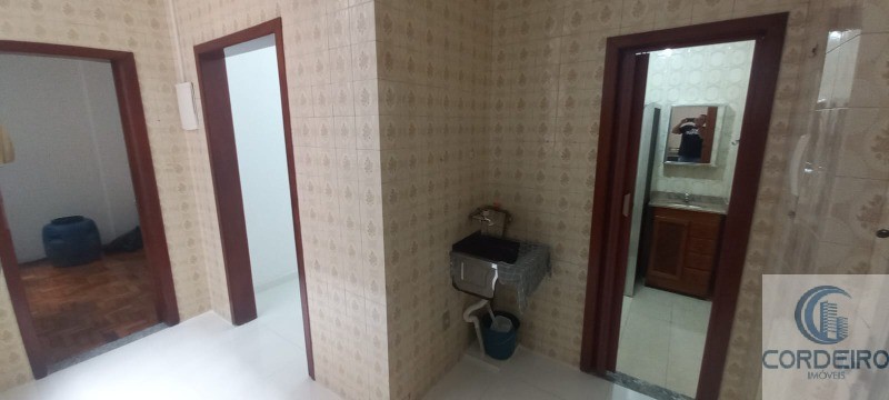 Apartamento para alugar com 2 quartos, 84m² - Foto 13