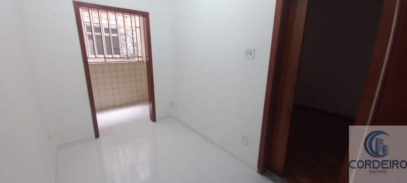 Apartamento para alugar com 2 quartos, 84m² - Foto 6