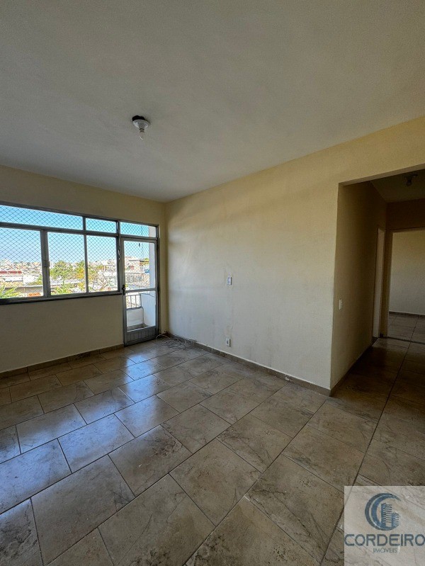 Apartamento à venda com 3 quartos, 90m² - Foto 8