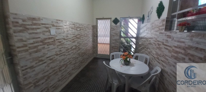 Apartamento para alugar com 2 quartos, 84m² - Foto 11