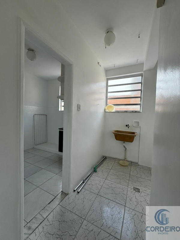 Apartamento à venda com 1 quarto, 48m² - Foto 11