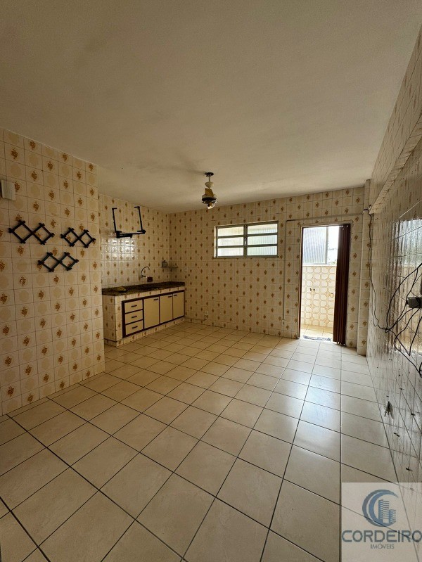 Apartamento para alugar com 2 quartos, 117m² - Foto 35