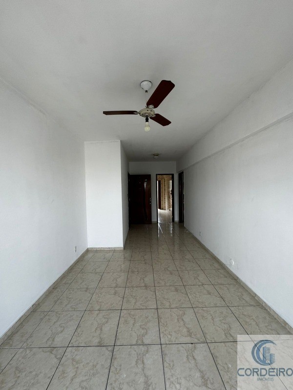 Apartamento para alugar com 2 quartos, 117m² - Foto 24