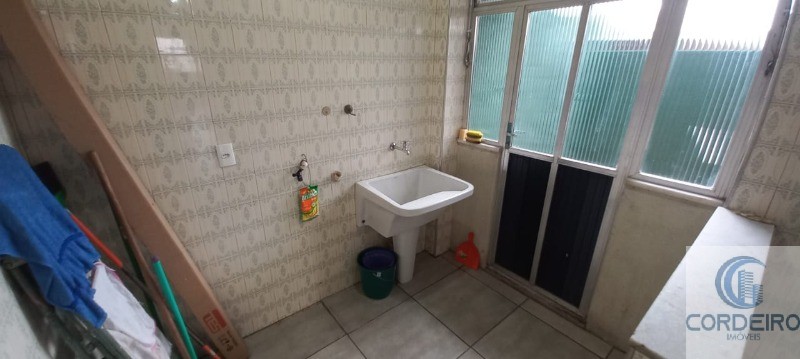 Apartamento para alugar com 2 quartos, 60m² - Foto 15