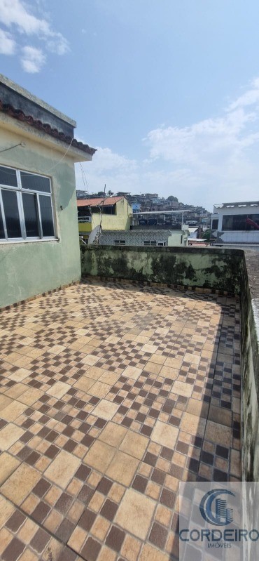 Casa à venda com 4 quartos, 360m² - Foto 25