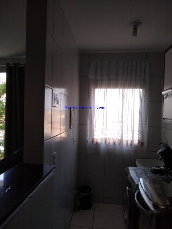 Apartamento à venda com 2 quartos, 46m² - Foto 2