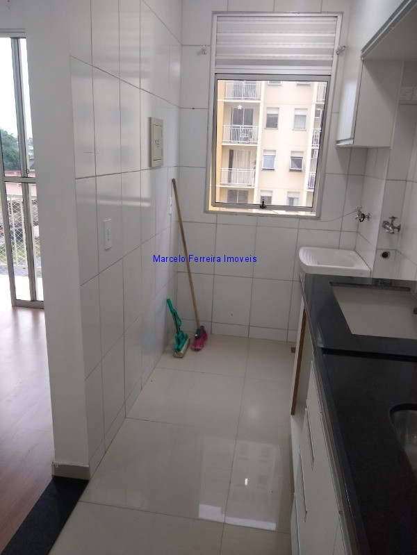 Apartamento à venda com 2 quartos, 46m² - Foto 3